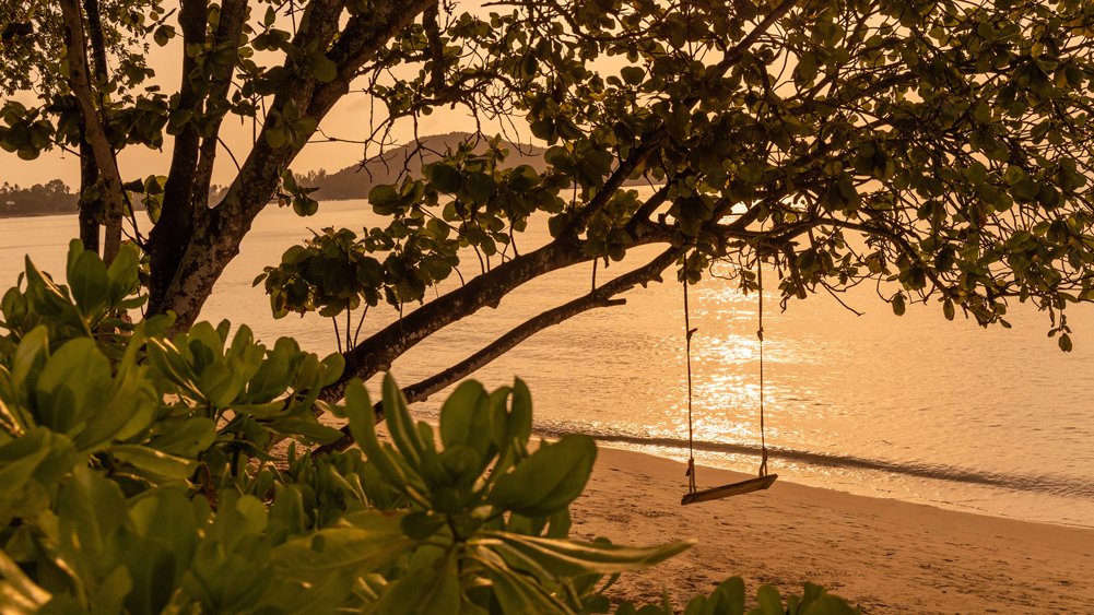 Elite Havens - Siritarar - Koh Samui - Beachfront swing